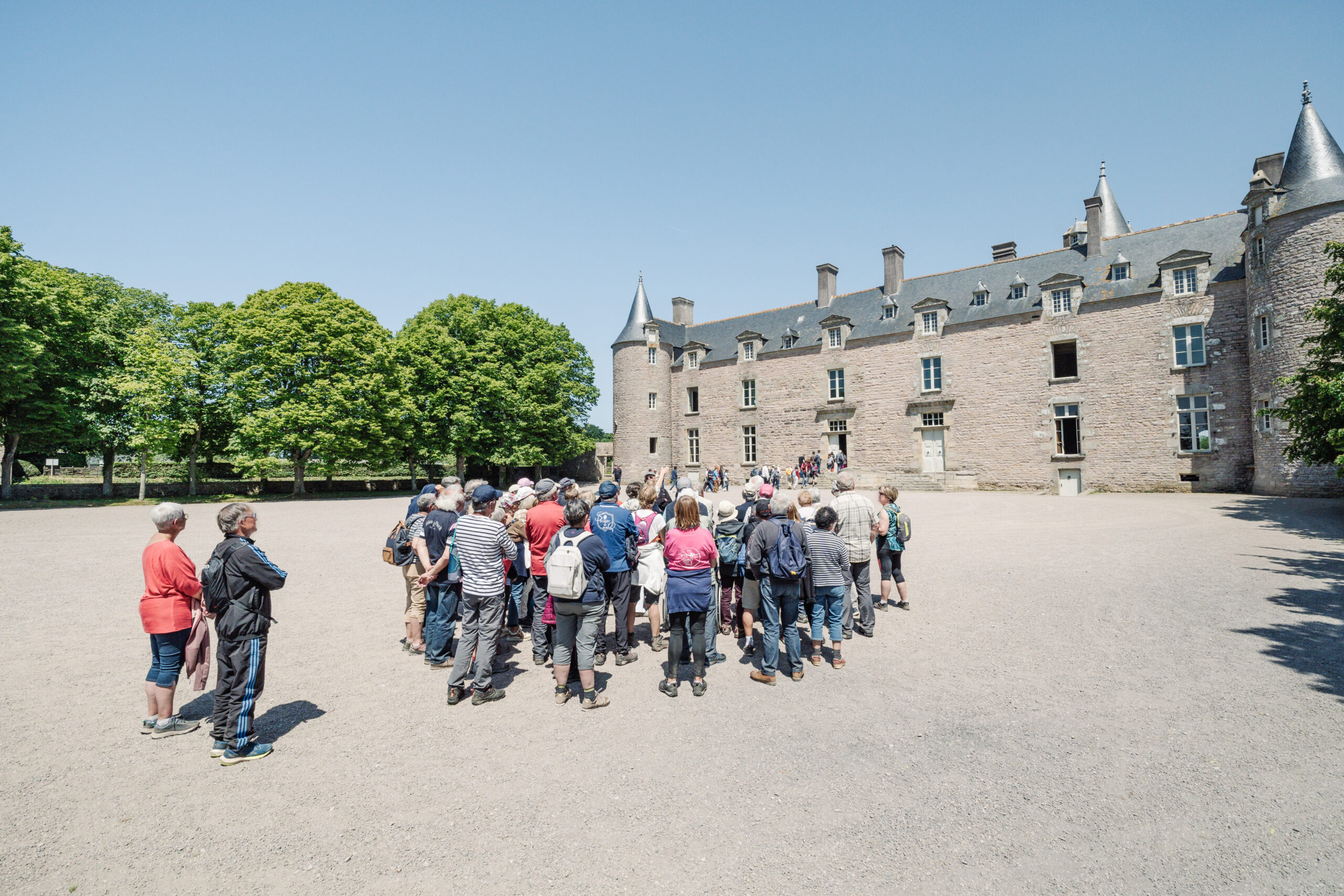 Jeremy Jehanin visite guidée bienassis château bretagne côte d'armor erquy